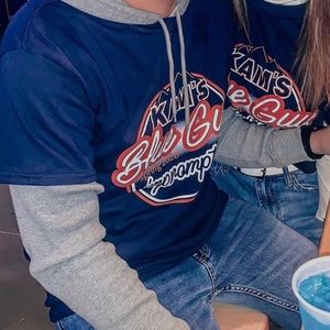 UIUC KAMS BARCRAWL APHI SHIRT❤️